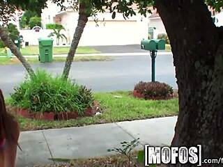 Mofos - Kaylee Quinn's Big Tits Pounded in Pov Blowjob