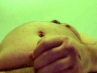 stroking solo in hotel room, feels so good 😏