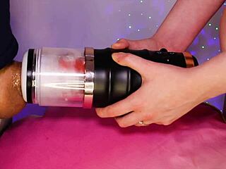 Gamergirlroxy und Lee spielen mit Masturbator 😏