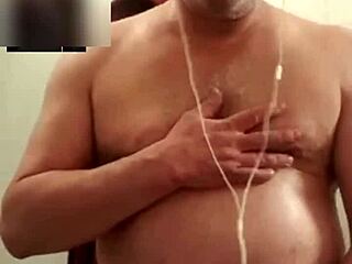 What happens when a young 18-19 year old explores Paris gay scene in intriguing ways.