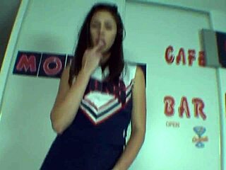 anna morna cheerleader gives hot blowjob on instagram