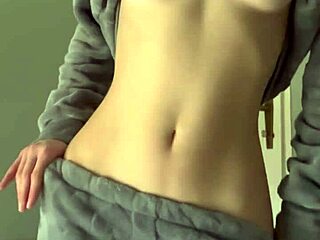 sweet teen dildo fuck in homemade setting