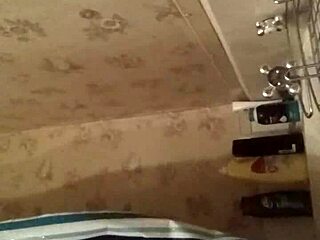 i made this homemade vid spying on amateurs, oops