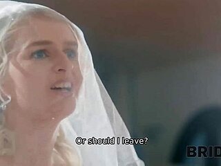 Эта невеста оторвалась на открытом воздухе на своей свадьбе. Оказалось, публичный трах был для неё в тему.