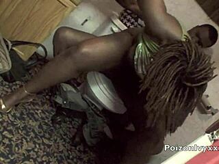 Richard Mann takes Poizon Ivy's pussy behind scenes 😏