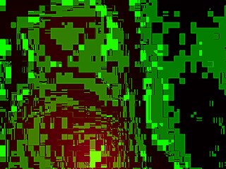 Hermosa latina morena presume su gran culo en un ambiente casual