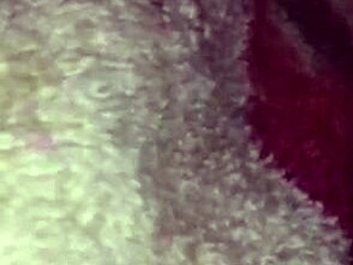 Podívej se na tuto latinku ohnutou v doggystyle!