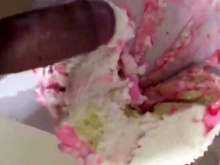 Oral Sex With Cake And Penis, Boyfriend's So Delicious!