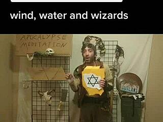 max shenanigans tells the nerd's gay story.