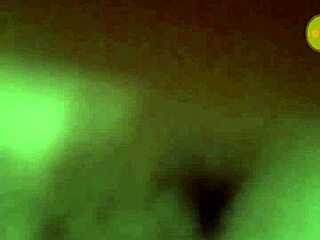 mác chim ra nước in sexy pov scene