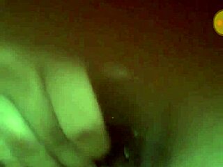 mác chim ra nước in sexy pov scene