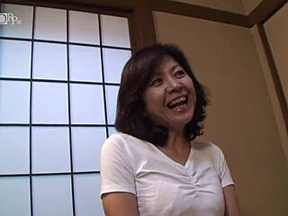 Hey, check out this Japanese babe giving an amazing blowjob!