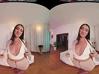 vrush katy rose wants a quickie befor dinner