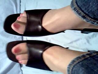 European Teen and Milf Engage in Intimate Webcam Assfucking