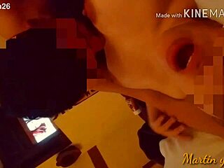 chupandole las tetas a katita y ella enloquece gimiendo comenten