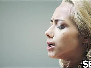 Sexy Lesbian Blonde Oiled Up for Intense Squirting Orgasms