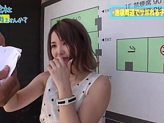 OMG, This F-Cup Newbie Beautician’s Smile Is Too Cute for Wild Sex! 😘