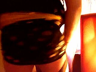 Goddess Lucy Diamond Twerks Divine Booty Suggestively