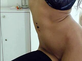 Viivixinha Rips Clothes In Striptease Performance