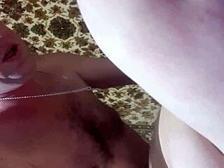 voluptuous bbw milf posing with huge tits and ass