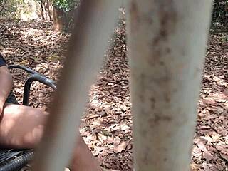 Изневям на мъжа си по време на мача от Копа