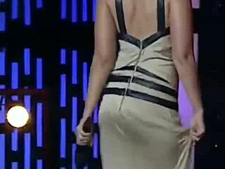 Kareena Kapoor in Sexy Slow Motion