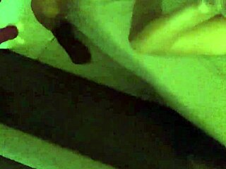 moreno fucks young 18-year-old brazilian girl