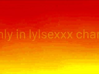 Putita otaku gets a hard fuck in the hotel with oral action