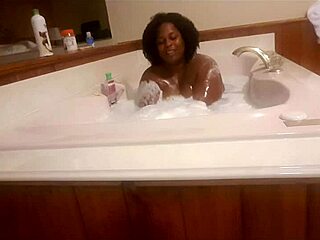 Marliese Morgan Ebony Bbw Lathers Up