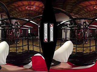 Jade presley fucks pussy in assassins creed cosplay!