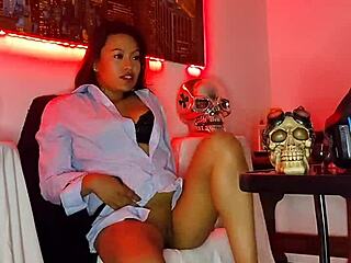 Intense Perreo Dancing With Karol G And Alicia Keys In My First Live Show