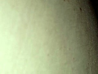 Ever seen an amateur dildo fuck like this?