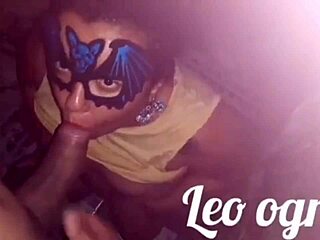 gordinha gostosa tomando leitinho antes de