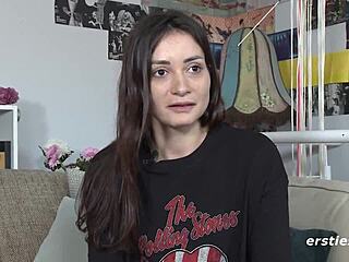 Watch this sexy brunette play with her pussy!