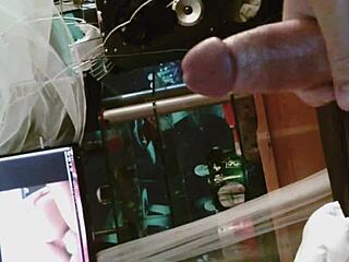 Intense Solo Wank Session Unleashed