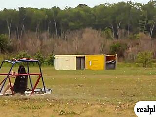 Nasty swingers getting oral by the pool 😏