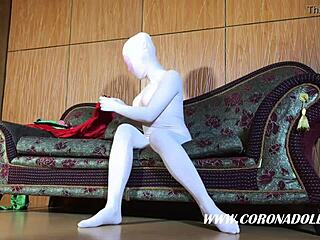 i’m in 6 layers of zentai, feeling wild in latex