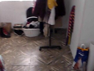 Espiando a mi vecina Jose Adiction y B Lay