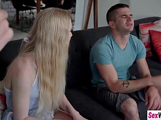 Scavenger hunt turns into raw sex for stepsiblings 😏🔥