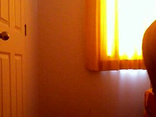 my body mov in this amateur scene