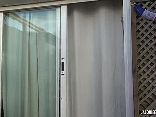 Elea tries double penetration for the first time