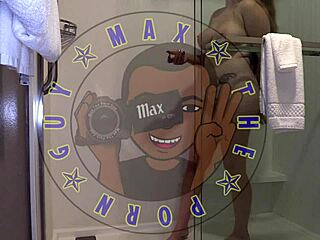 Harlow Savvy Squirts from Head and Takes Deep Creampie