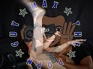 Harlow Savvy Squirts from Head and Takes Deep Creampie