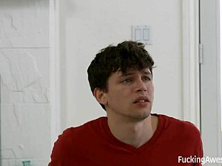 Sofi ryan discovers her boyfriend's infidelity