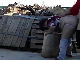 claudia marie having sex on the trunk with her fat ass and shaved pussy