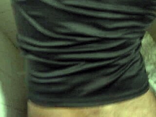 Married guy with big dick assfucking young social guy in Smart Fit bathroom