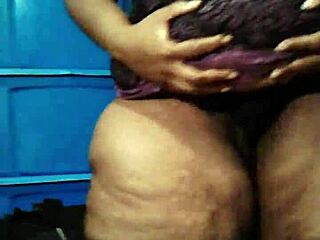 Sexy SBBW Ms Ann Aka Dee Showcases Her Huge Soft Ass