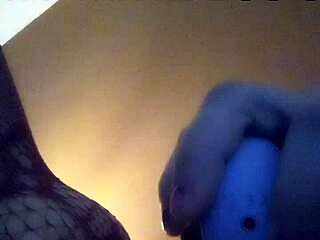 leftyxlucci fucking herself 😈