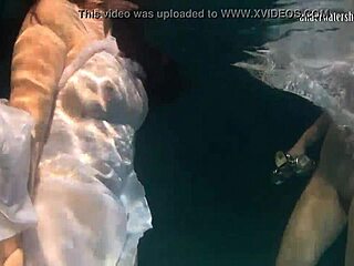 polcharova and siskina wet and wild underwater