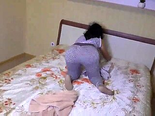 Milf With Fat Ass Requests Anal Sex